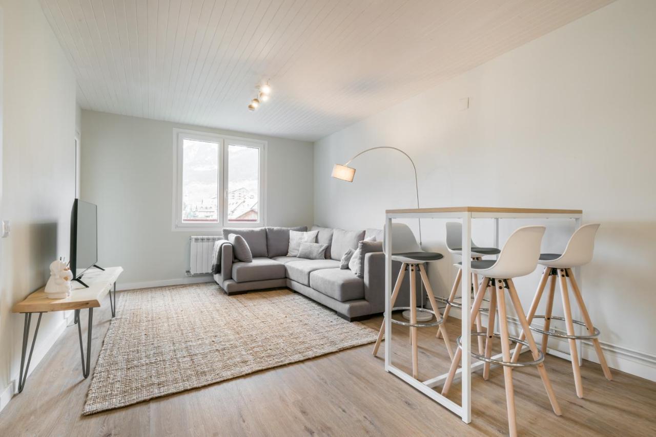 Lua Apartment Vielha Ngoại thất bức ảnh